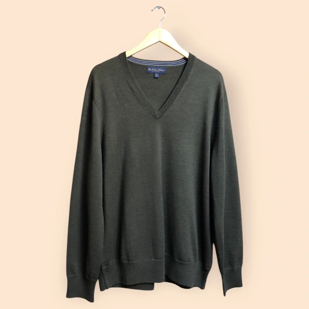 Brooks Brothers Italian Yarn Merino Wool V-neck Knit Sweater Forest Green MEN XL